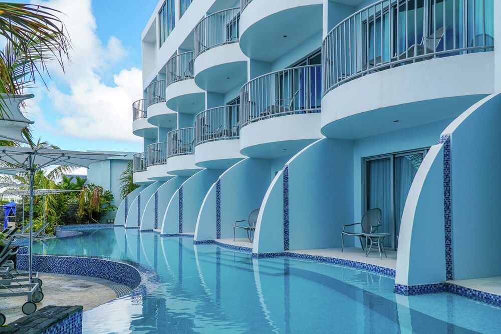 Harbor Club St. Lucia, Curio Collection by Hilton