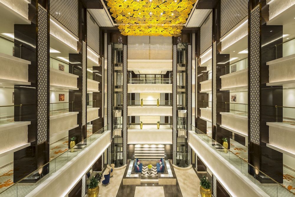 Radisson Blu Hotel, Ajman 2