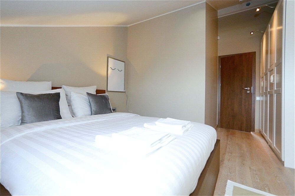 Vilnius Apartments & Suites - Town Hall 3 Vilnius Apartments & Suites - Town Hall 3