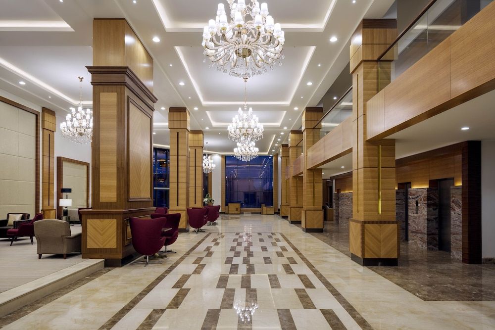 Radisson Blu Hotel, Buraidah 2