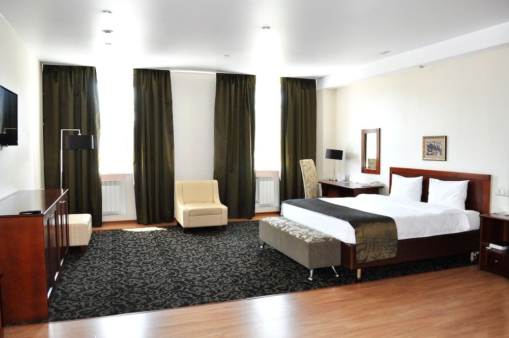 Benefit Plaza Congress Hotel 2