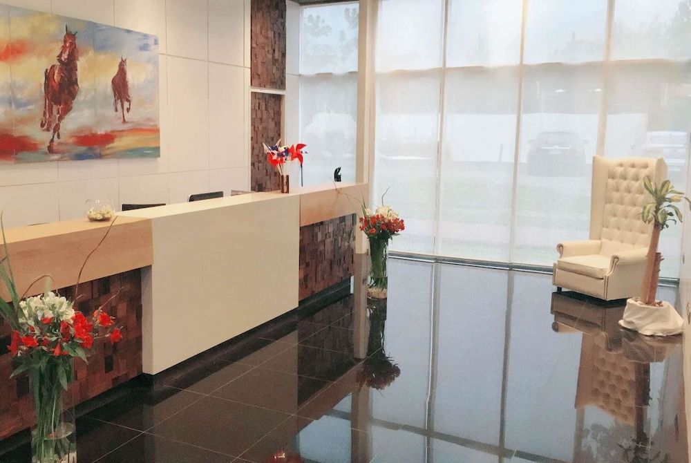 Howard Johnson Olmue 3