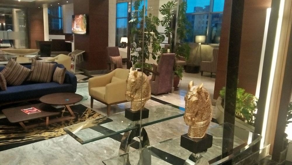 Radisson Blu Pune Hinjawadi 3