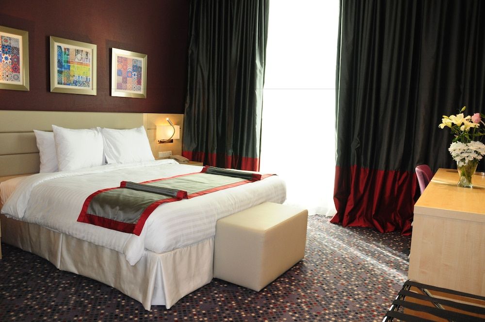 Radisson Blu Residence Dhahran 3