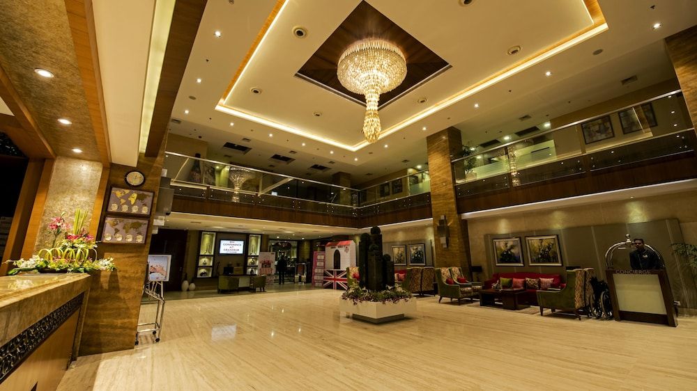 Express Inn The Business Luxury Hotel 2