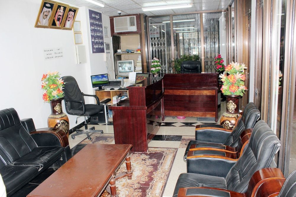 Al Eairy Furnished Apartments Qassim 2 2