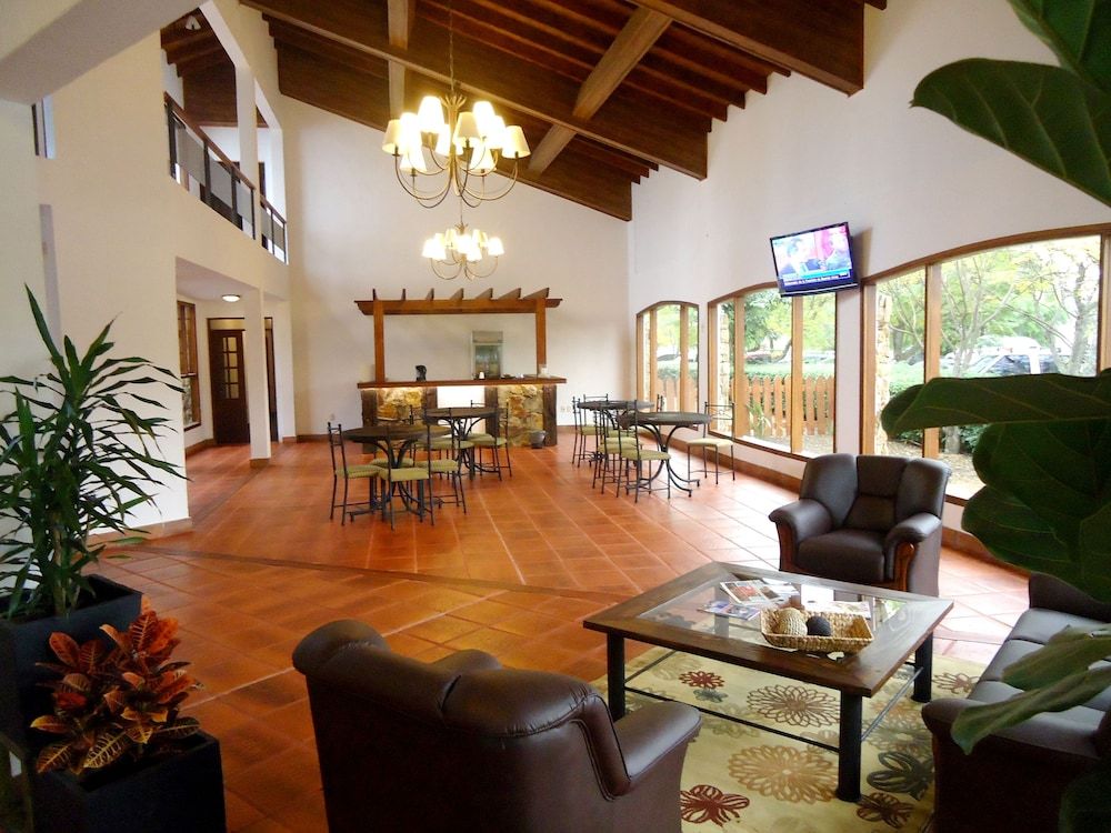 Termas y Hotel Posada del Siglo XIX 3