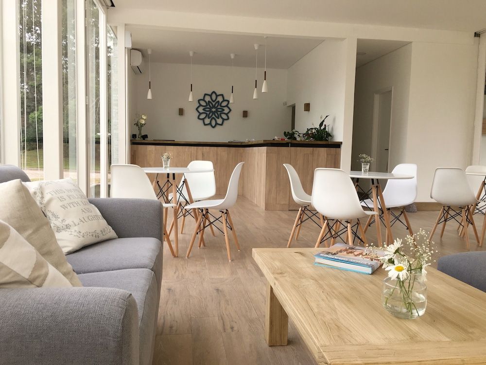 Live Hotel Boutique - Adults Only 2