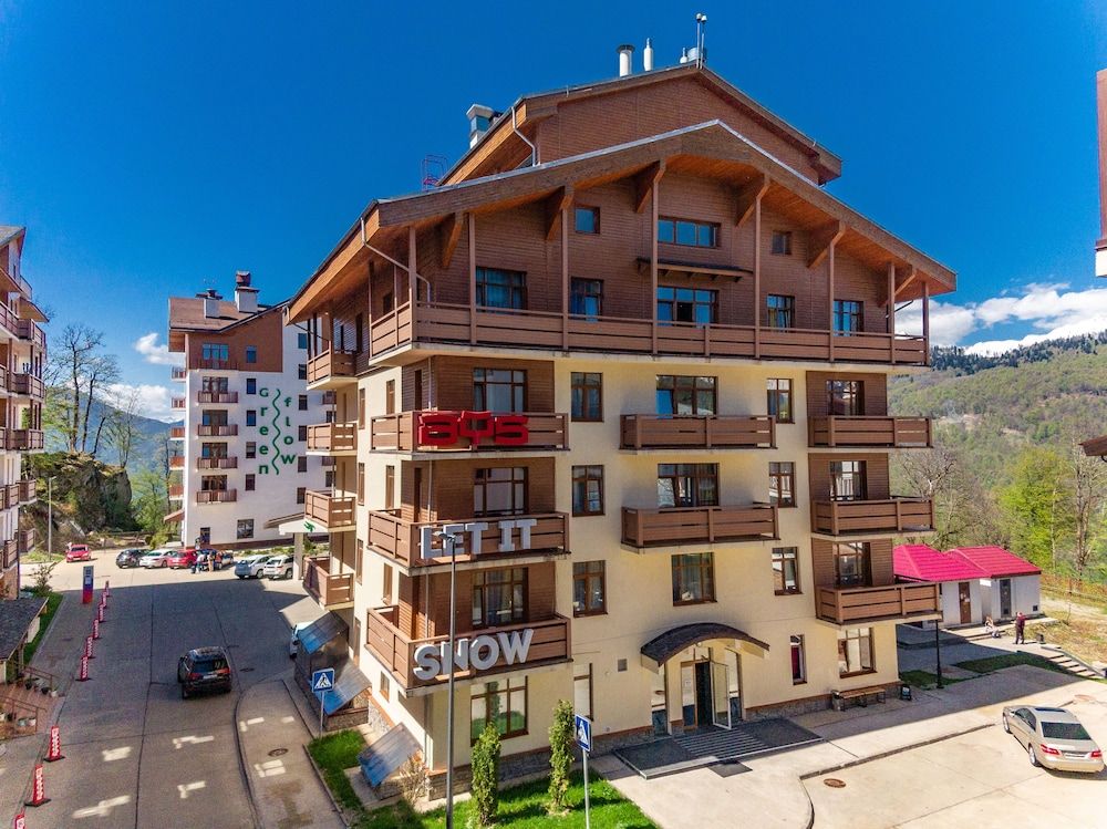 AYS Let It Snow Hotel