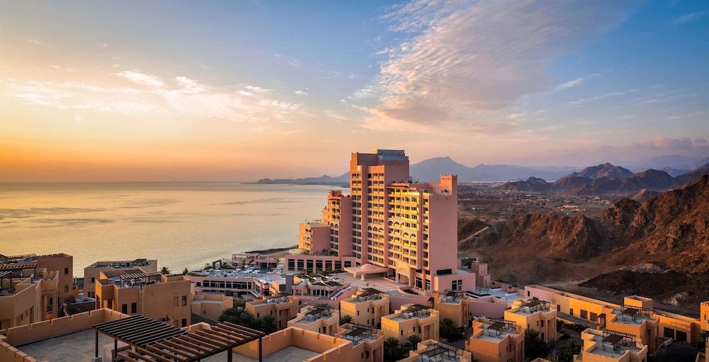 Fairmont Fujairah Beach Resort 5 estrellas en Dibba