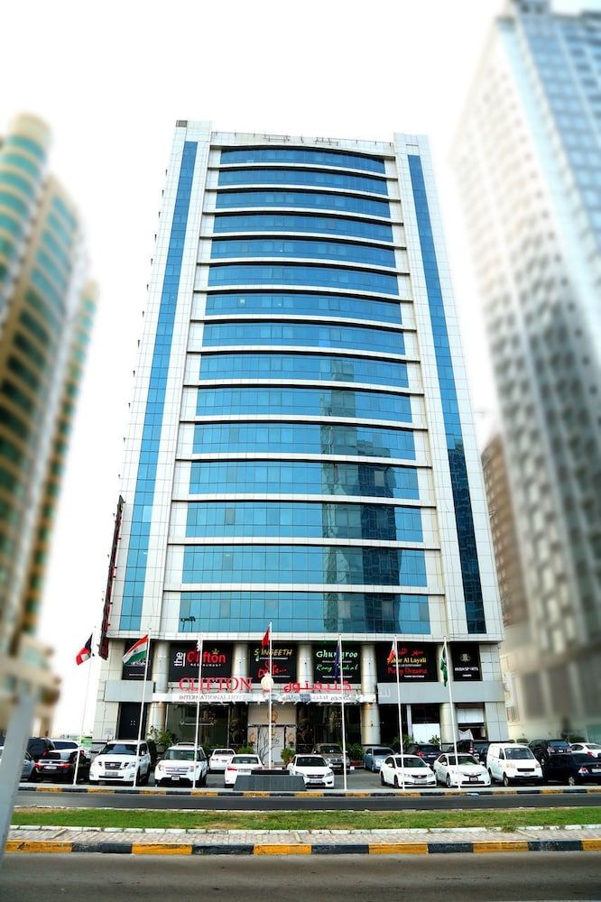 Clifton International Hotel 1