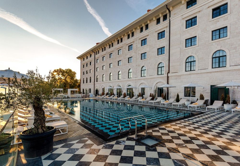 Brown Beach House hotel & spa 4 étoiles à Trogir