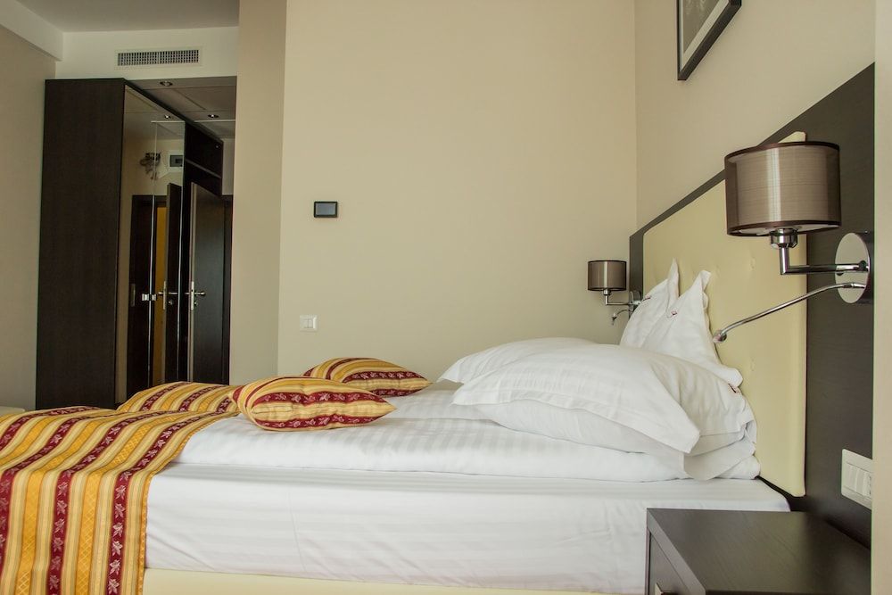 Salis Hotel and Medical Spa 3