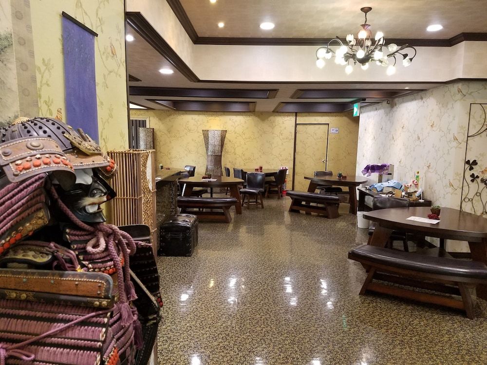 Yufuin Besso Shikisai Hotel 2