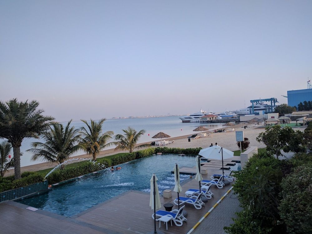 Pearl Beach Hotel & Spa