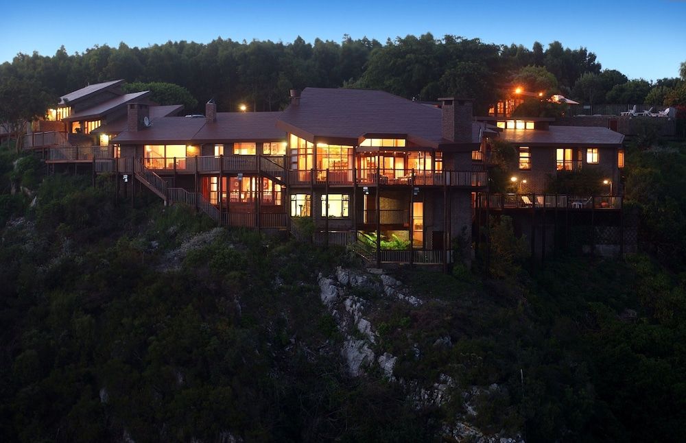 The Fernery Lodge & Chalets