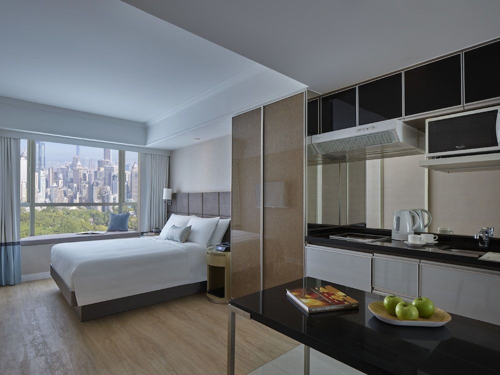 Two MacDonnell Road 3