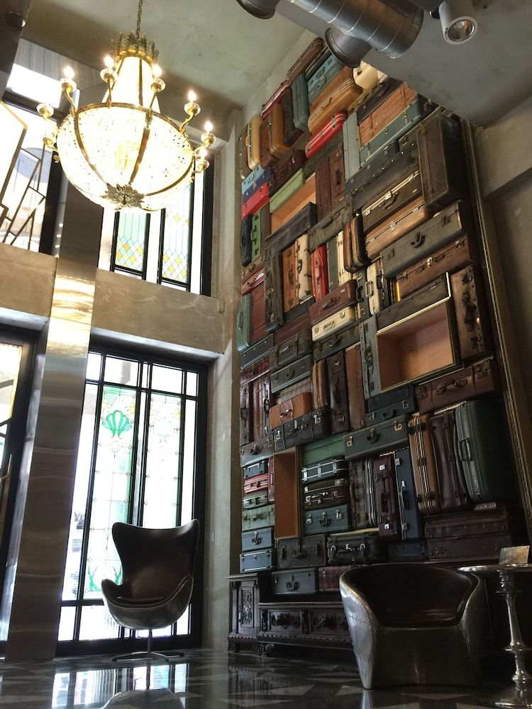 1969 Blue Sky Hotel 3