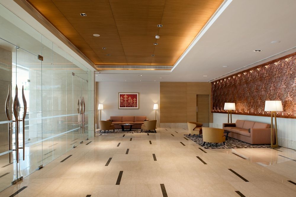 FEATHERS- A Radha Hotel 3