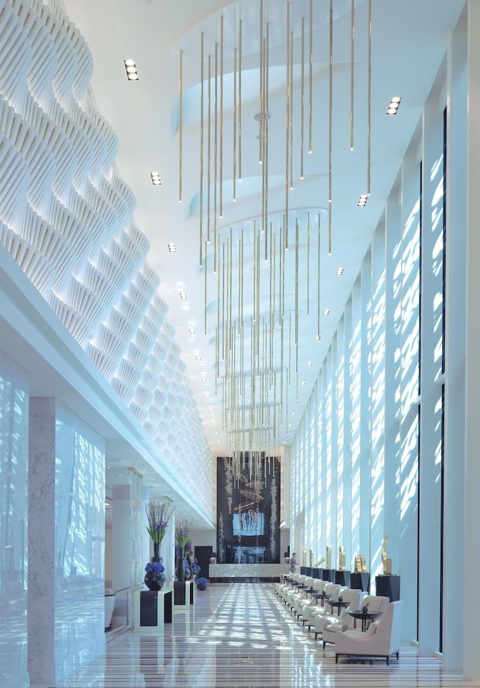 Four Seasons Hotel Abu Dhabi at Al Maryah Island 2