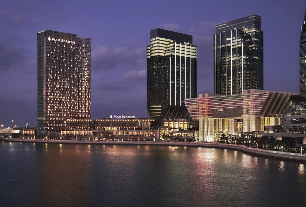 Four Seasons Hotel Abu Dhabi at Al Maryah Island 1