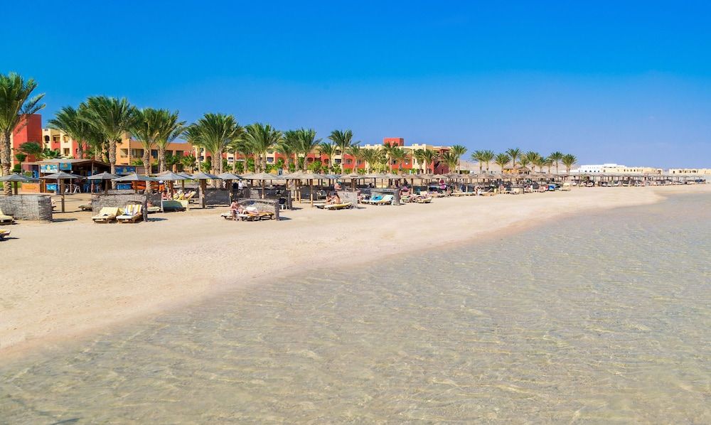 Casa Mare Resort - ex Royal Tulip Beach Resort 5 étoiles à Marsa Alam