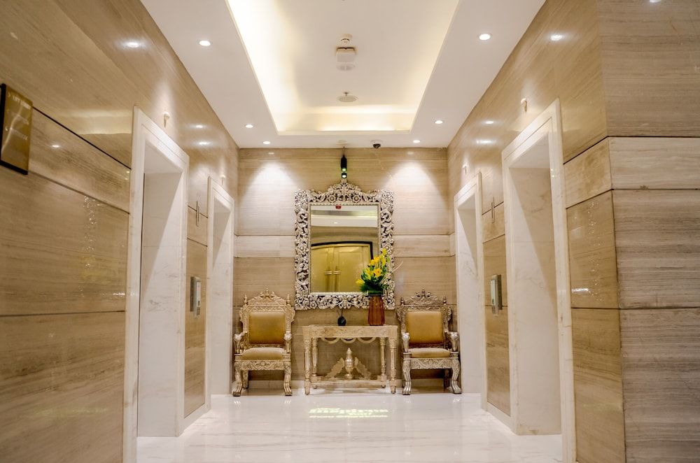 Renaissance Lucknow Hotel 2