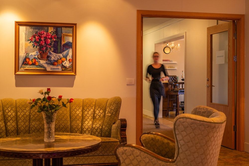 Northern Light Inn 2