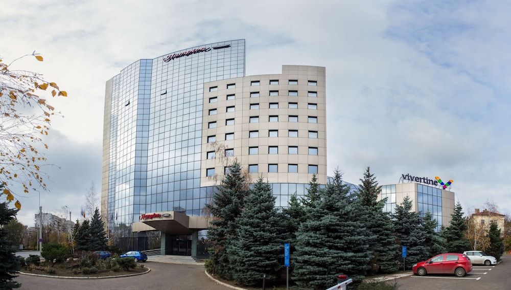 Hampton By Hilton Iasi 1