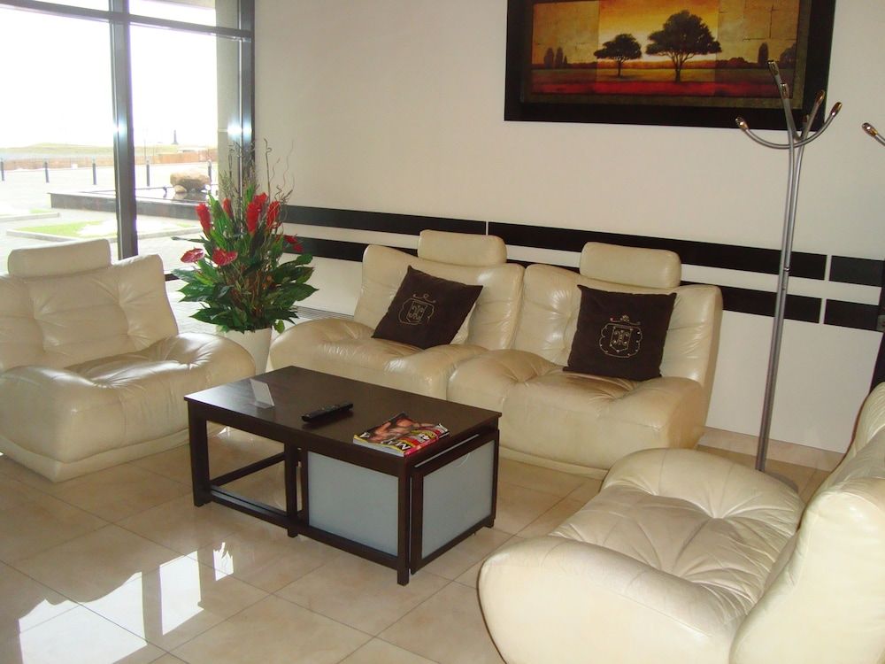 Hotel Club Prionezhskiy 3