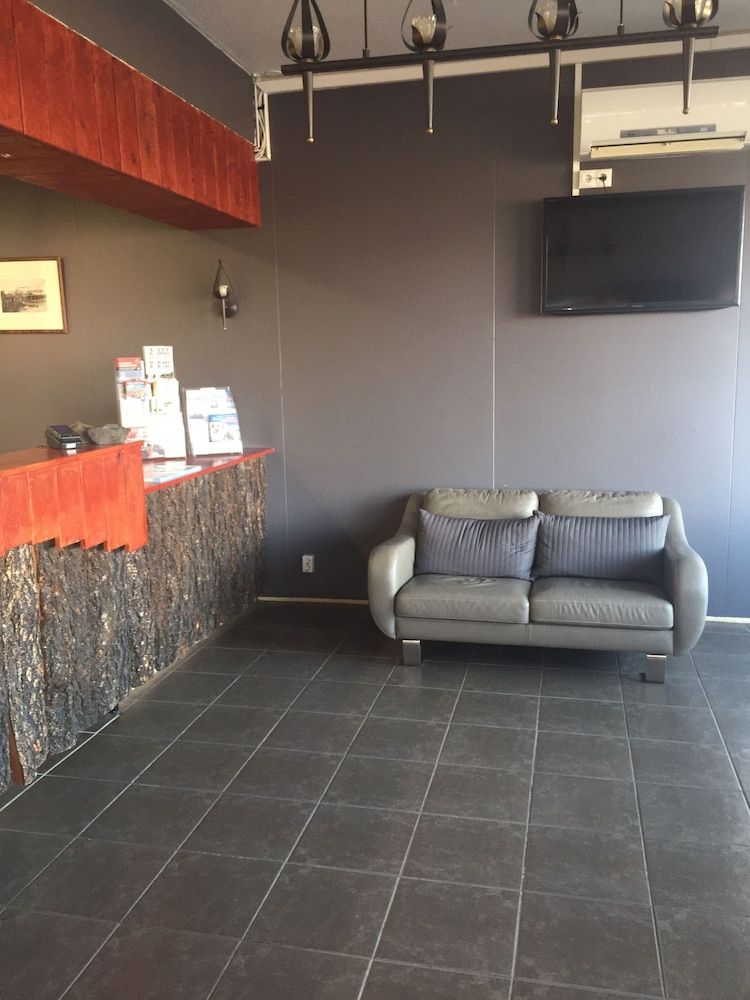 North West Hotel & Restaurant 2