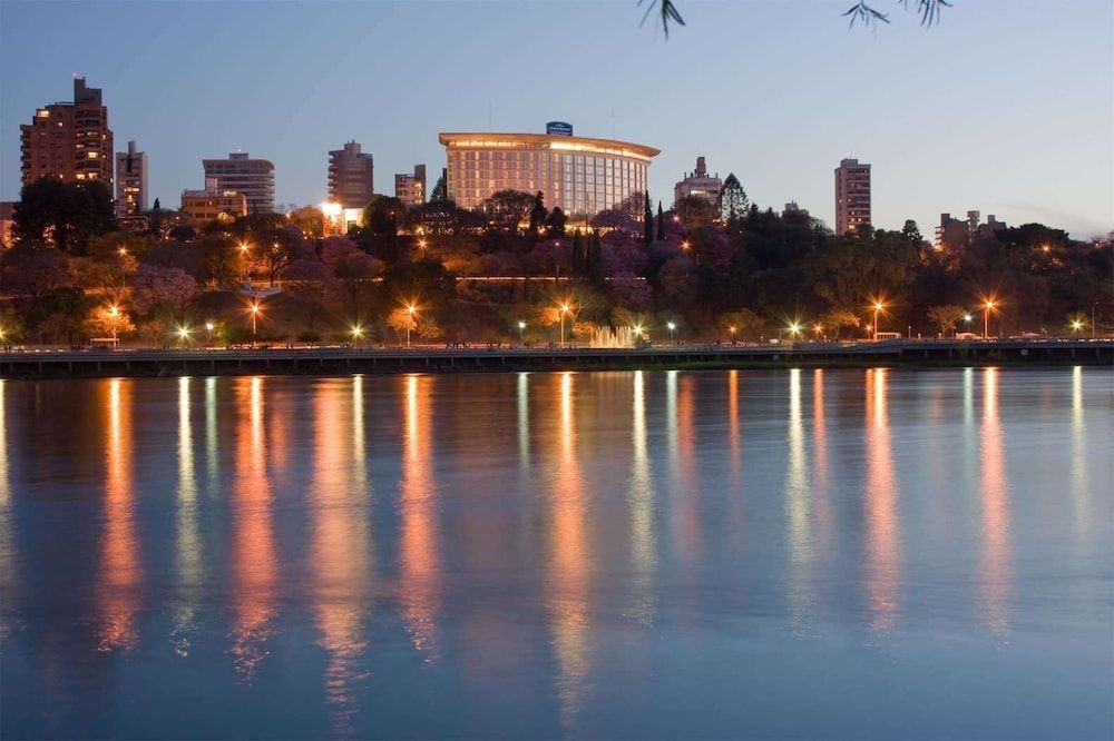 Howard Johnson Plaza Hotel Mayorazgo 5 stelle a Paraná