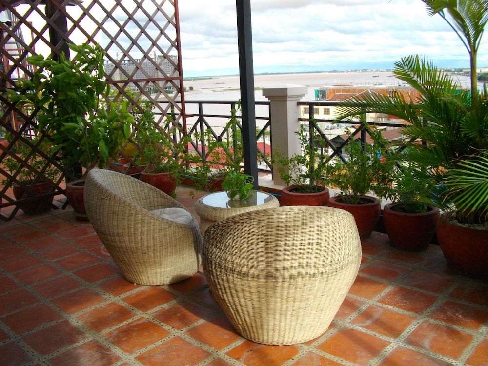 Lux Riverside Hotel & Apartment 4 estrelas em Phnom Penh