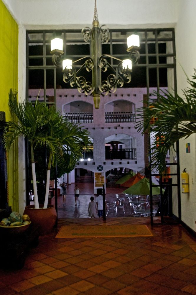Hotel Sansiraka 2