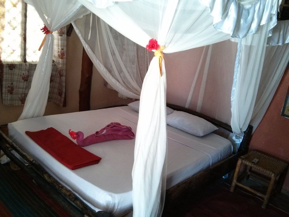 Evergreen Bungalows 3