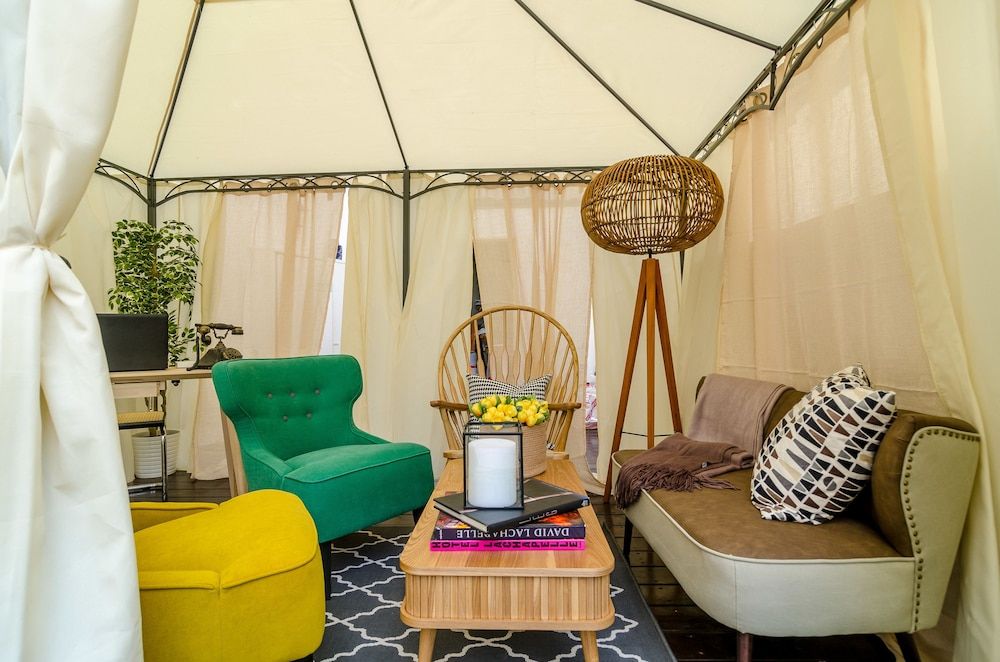 The White House Hotel at Dizengoff Square 3