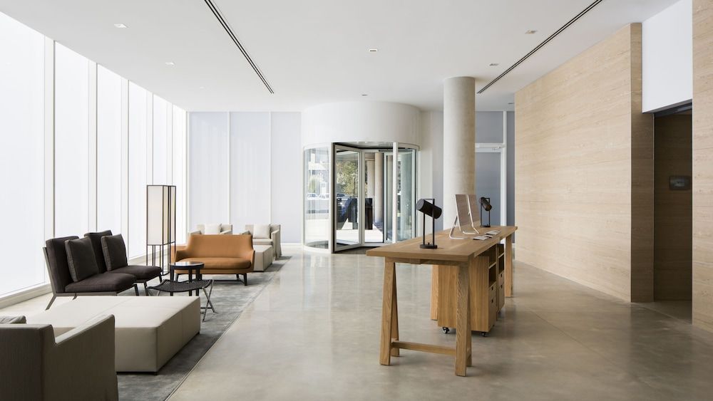 Little National Hotel 2