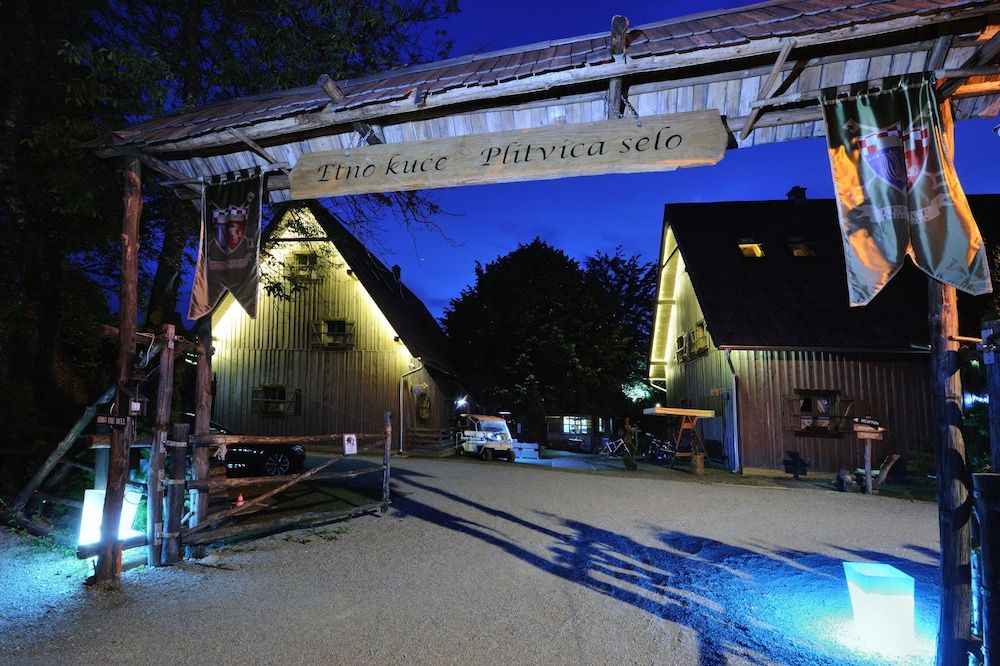 Ethno Houses Plitvica Selo 2