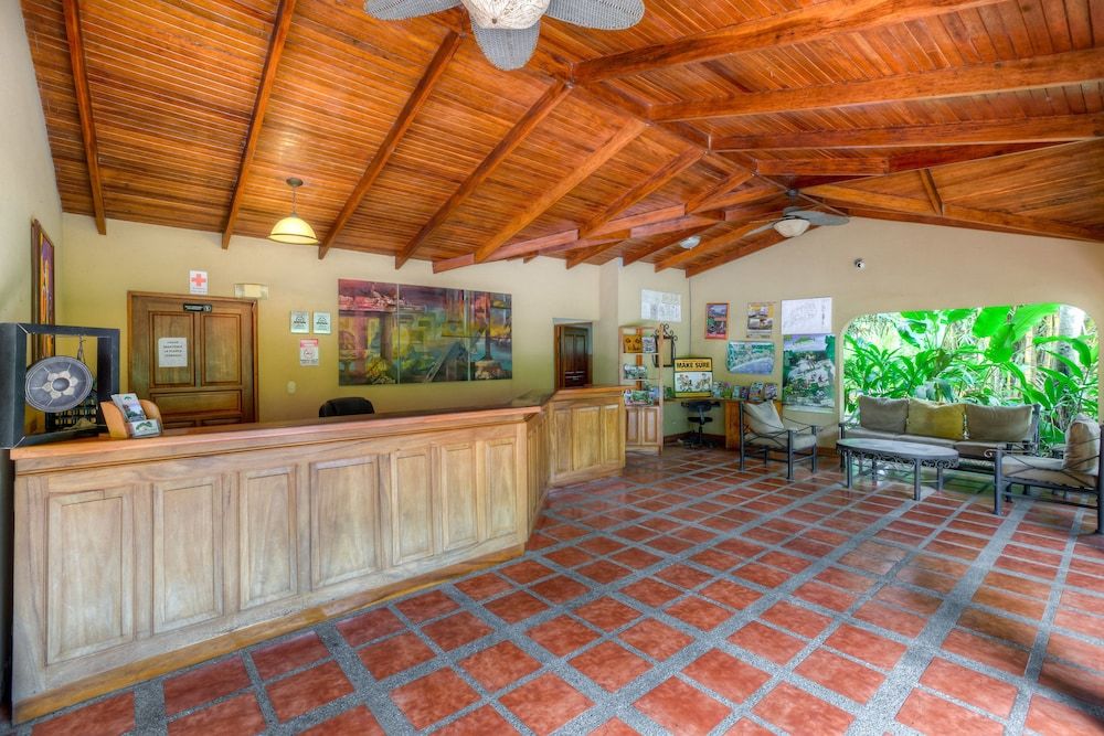 Jaco Hotel Docelunas 2