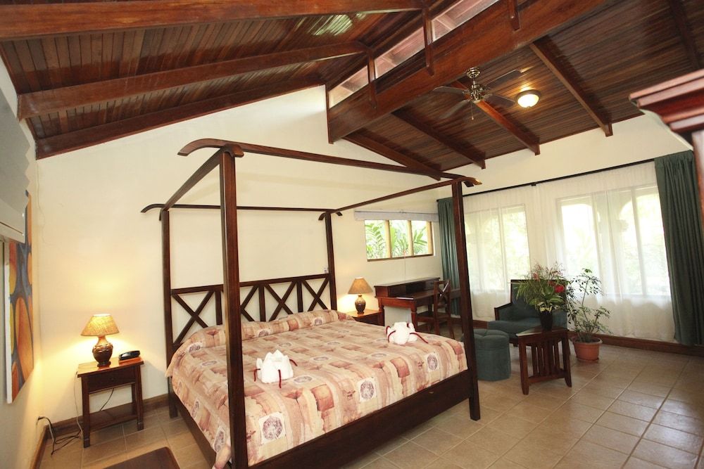 Jaco Hotel Docelunas 3