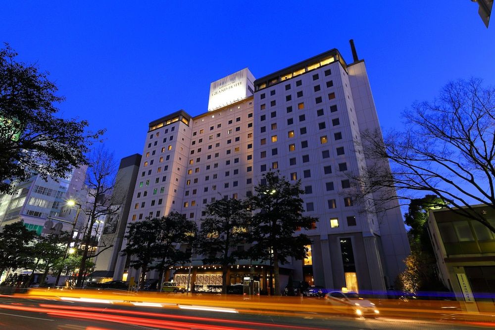 Nishitetsu Grand 1