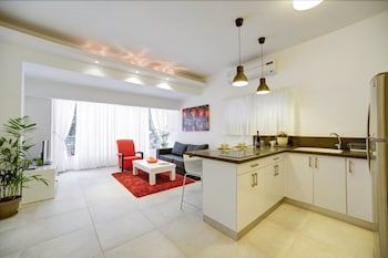 Dinami Holiday Apartments 1