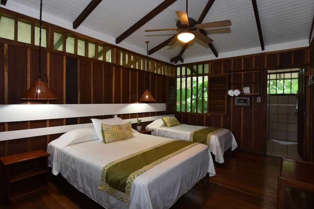 Mawamba Lodge Tortuguero