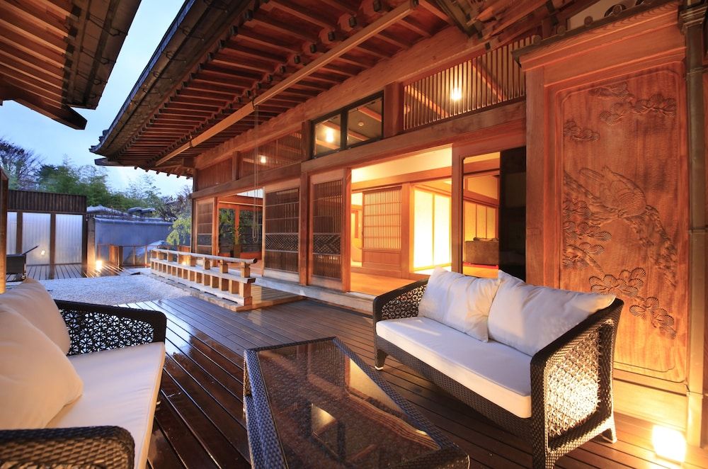 Fuji Onsenji Yumedono 1