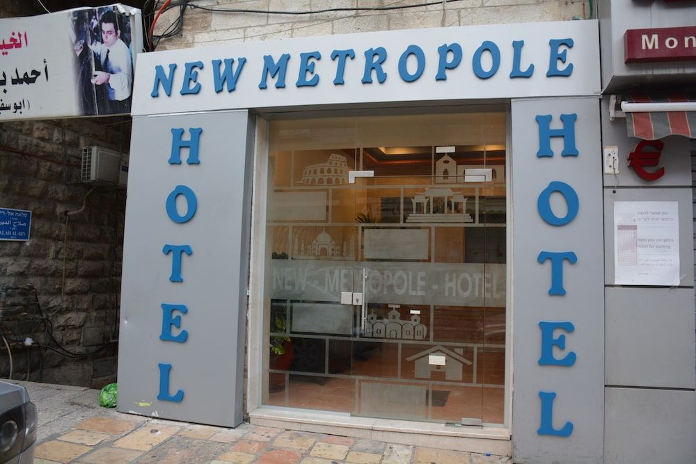 New Metropole Hotel 1