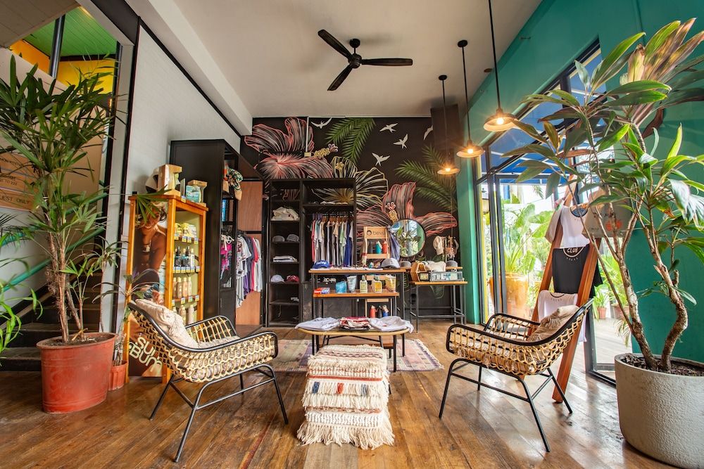 Selina Bocas del Toro 2