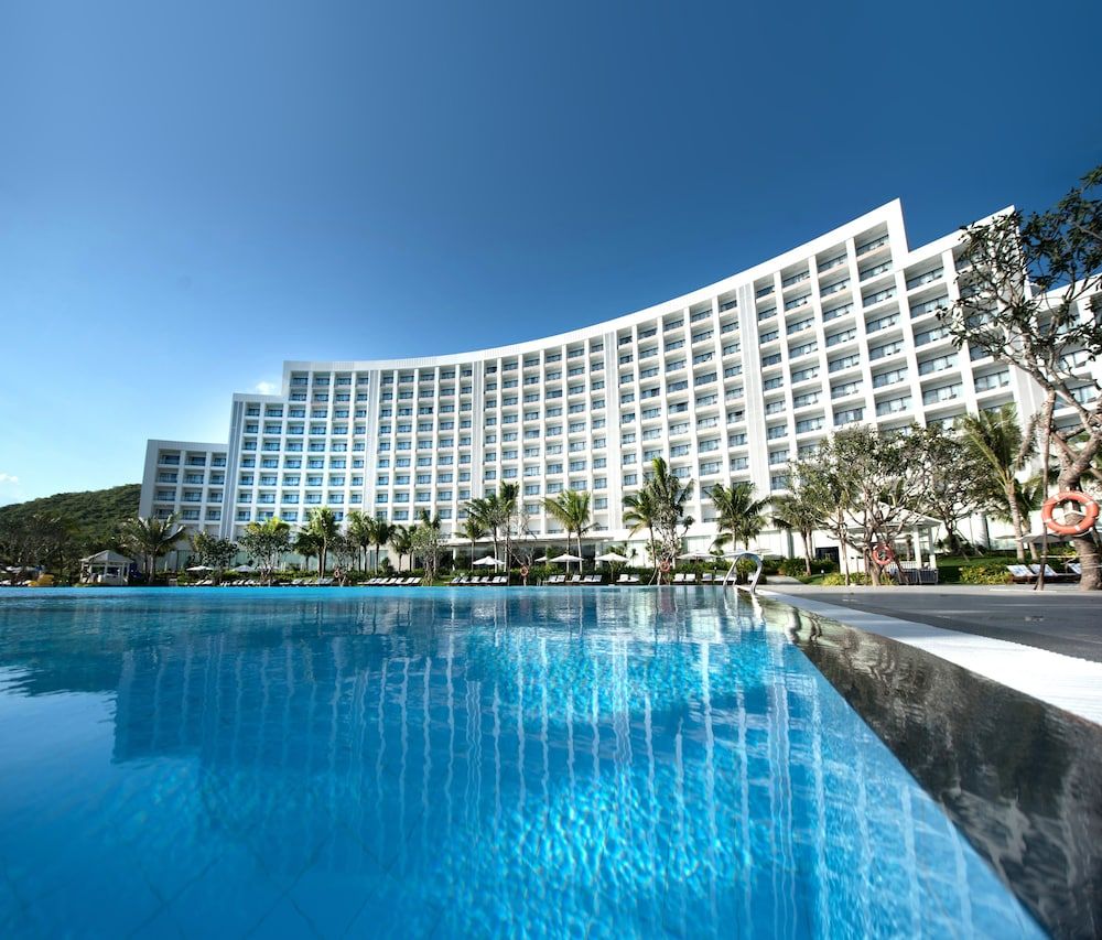 Vinpearl Resort & Spa Nha Trang Bay 1