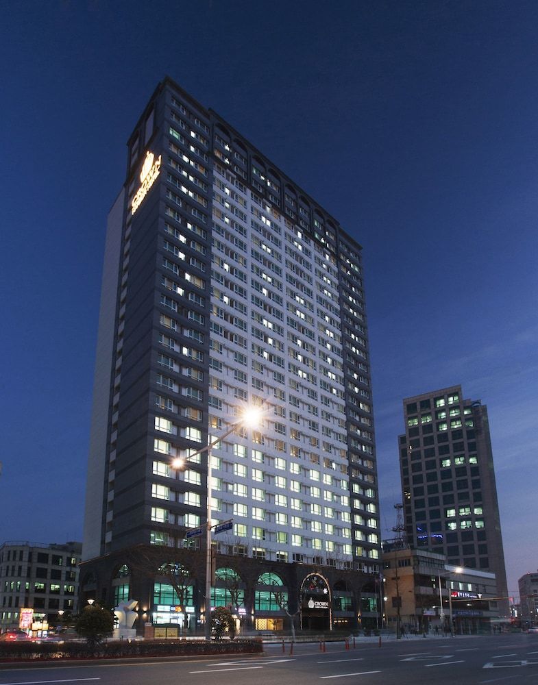 Crown Harbor Hotel Busan 1