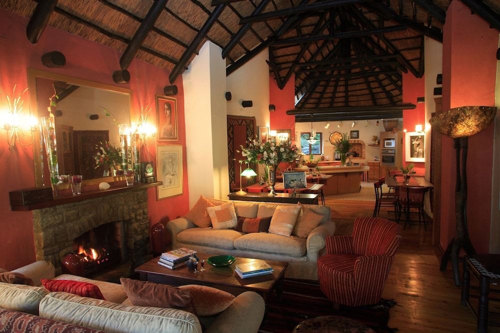 Moontide Guest Lodge 2