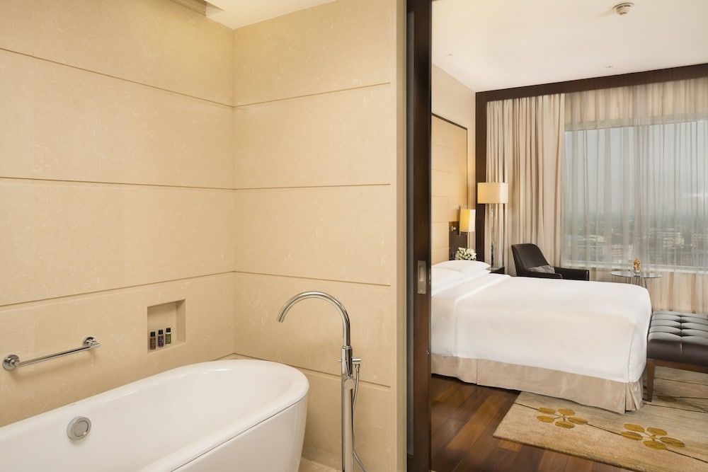 Kochi Marriott Hotel 3